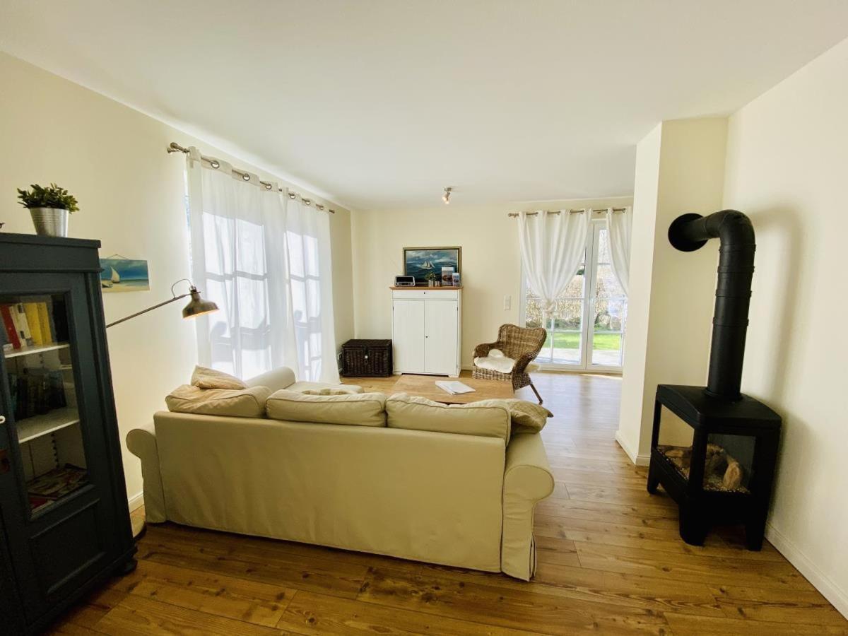 Haus Milena/Jann Appartement Rostock Buitenkant foto